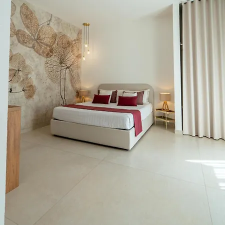 בית חווה Cirie - 6 Camere, Piscina & Colazione *