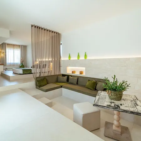 Cirie - 6 Camere, Piscina & Colazione בית חווה קאסאנו דלה מורג'ה